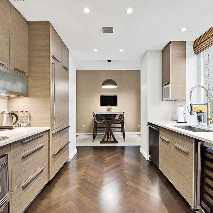 White Luxury Classic Style Solid Wood Cabinet Set